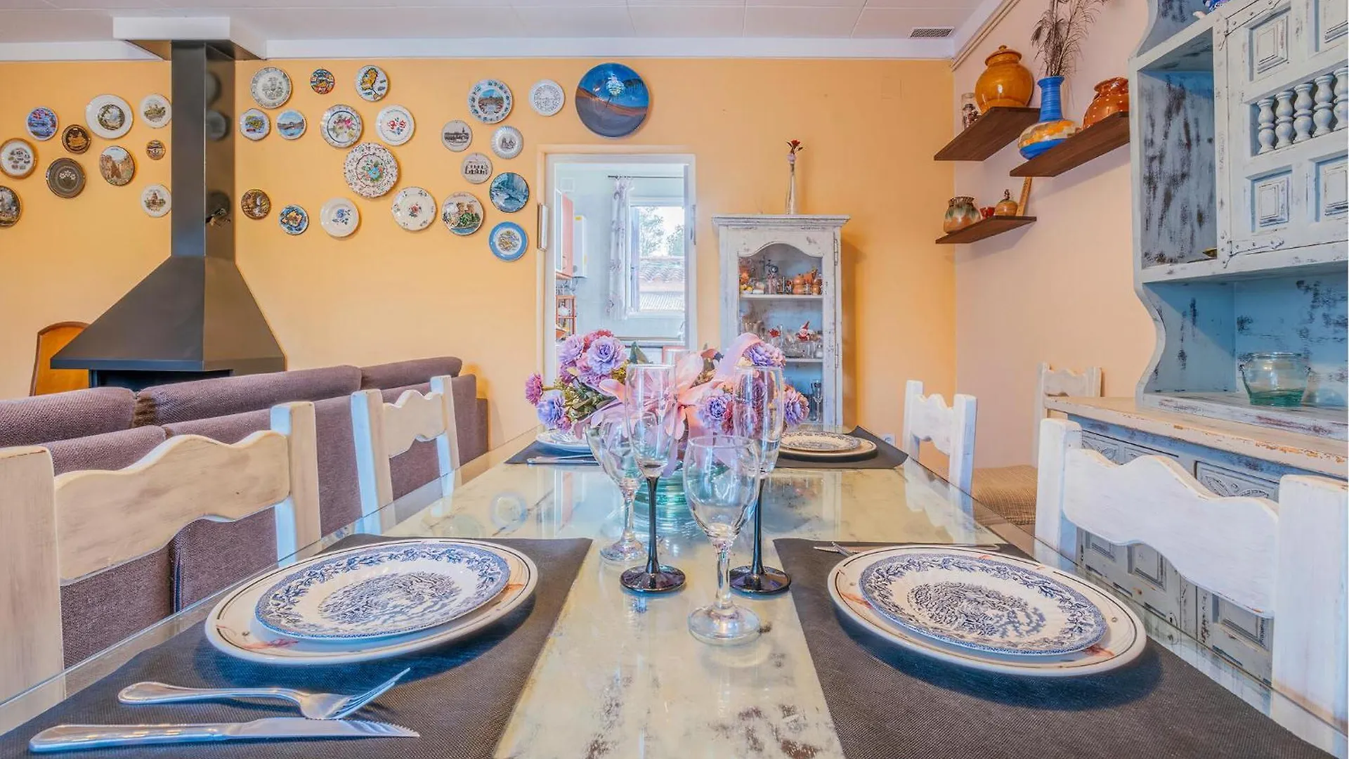 2 Bedroom Awesome Home In Sant Miquel De Fluvia San Miguel de Fluviá